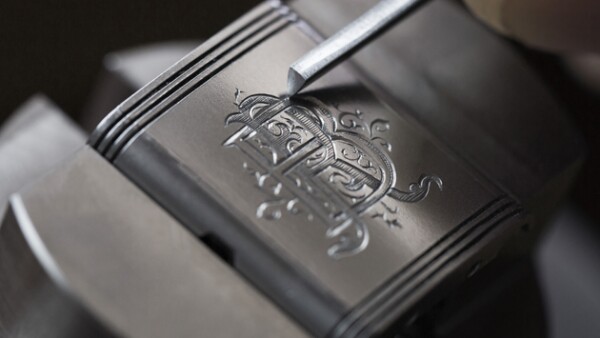 Grabado de la parte trasera del Reverso Jaeger-LeCoultre
