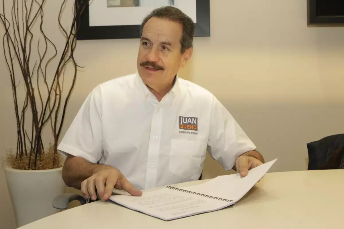 Atraer inversión nacional y extranjera, tecnificar al campo y fortalecer las cadenas productivas son parte de las propuestas económicas del único candidato independiente en el estado.