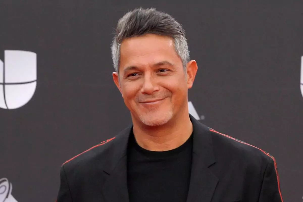 alejandro-sanz (1).jpg