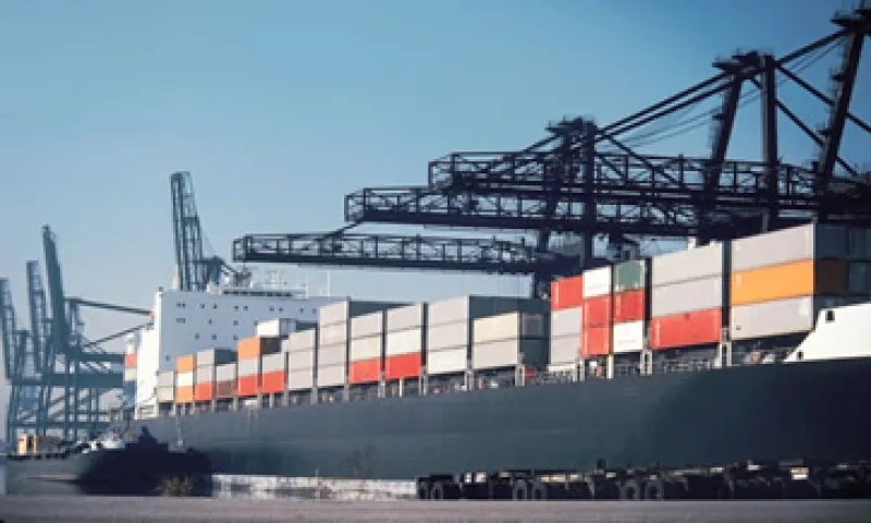 Algunos sectores de la industria mexicana enfrentarán una mayor competencia con la llegada de productos chinos al país. (Foto: Thinkstock)