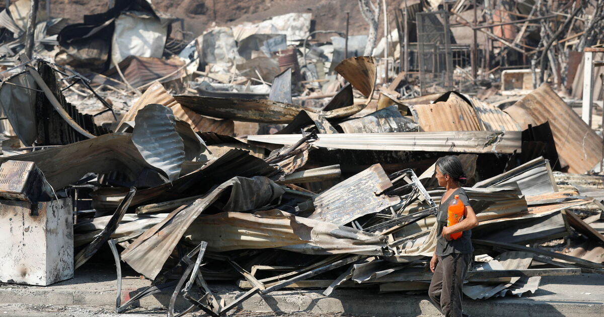 Se registran al menos 19 muertos por incendios forestales en Chile