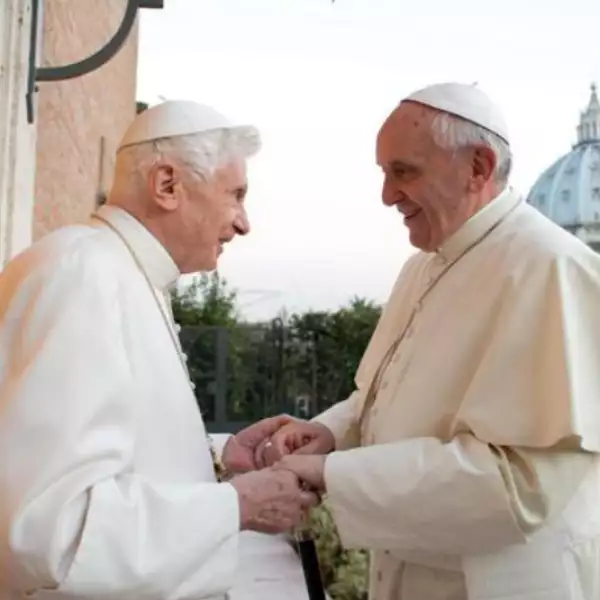 pope francis pope benedict