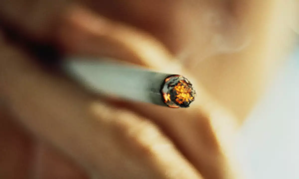 El comercio informal de cigarros repercute gravemente en la salud de la población. (Foto: Getty Images)