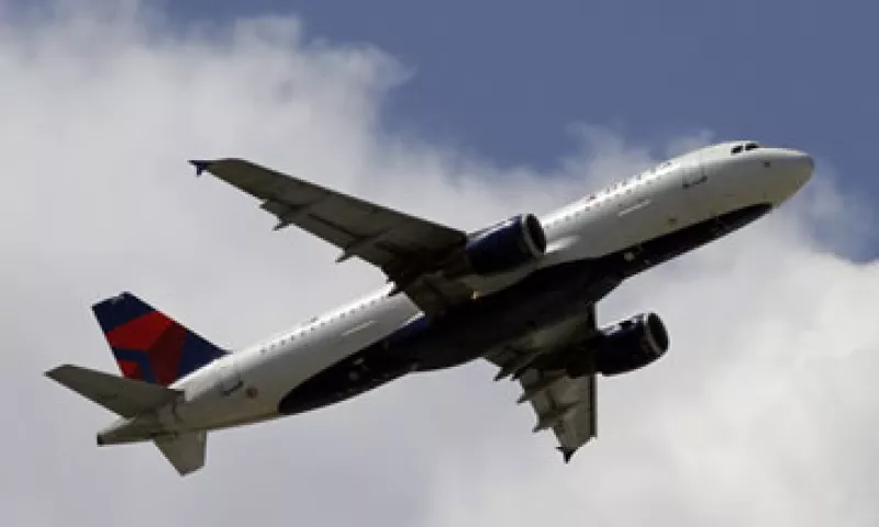 Las ventas trimestrales de Delta cayeron a 9,710 millones de dólares en el periodo. (Foto: Reuters)