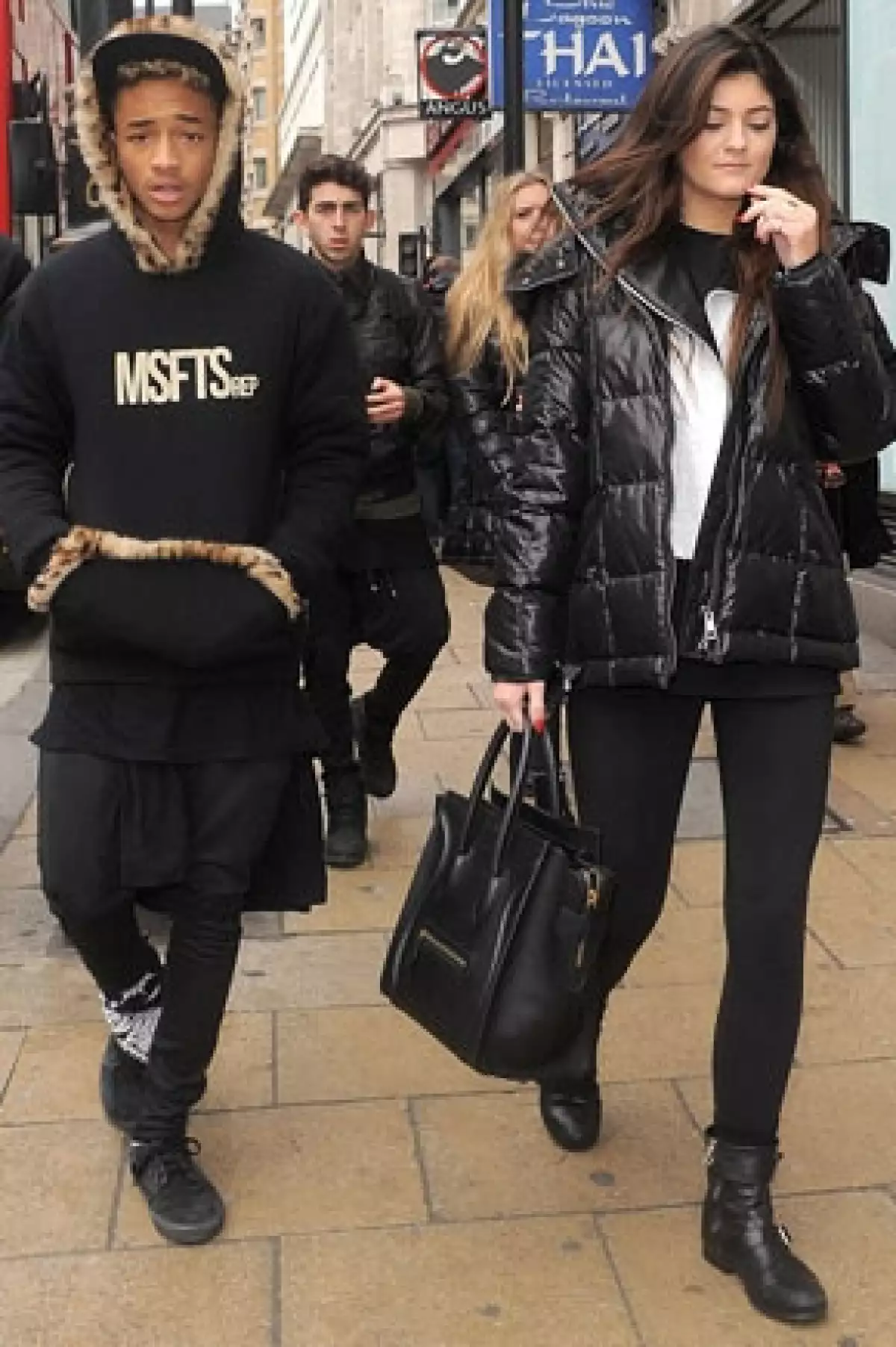 Aunque el hijo de Will Smith no especificó si efectivamente anda con la menor del clan Kardashian-Jenner, sí habló muy bien de ella y de todo lo que ha hecho por él.