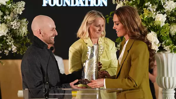 The Princess Of Wales Presents The Queen Elizabeth II Award For British Design