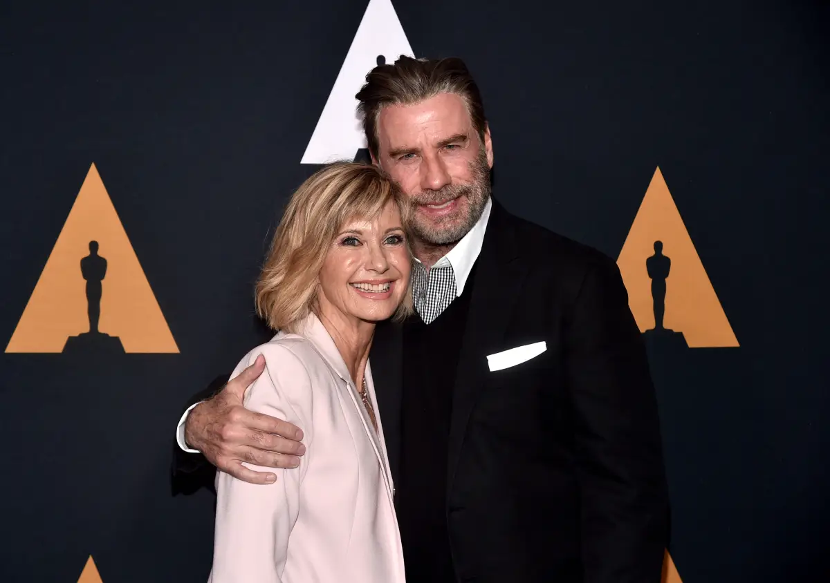 olivia-newton-john-travolta