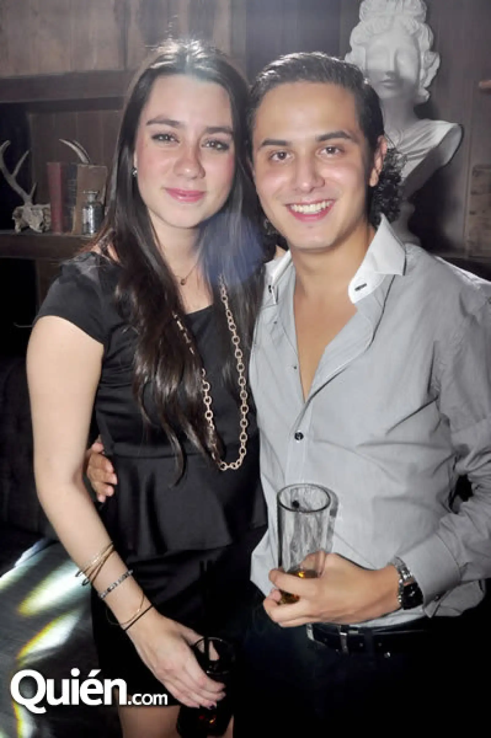 Roberta Jasso y Alejandro Bezares