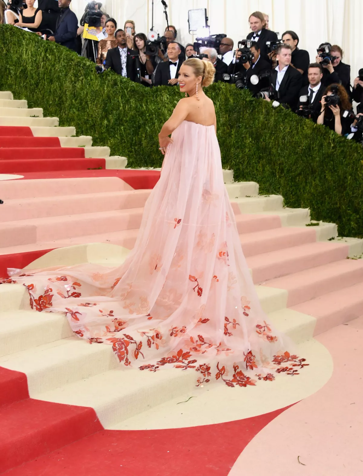 "Manus x Machina: Fashion In An Age Of Technology" Costume Institute Gala - Arrivals