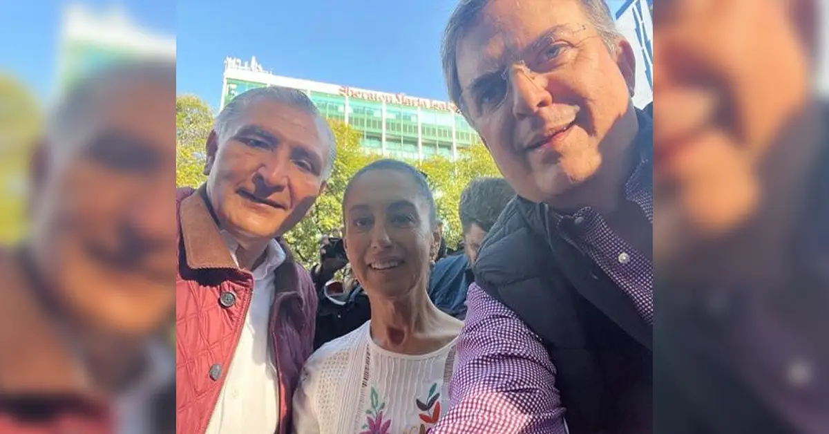 Marcelo Ebrard mostró una selfie con Claudia Sheinbaum y Adán Augusto López durante la marcha por el cuarto aniversario del gobierno de Andrés Manuel López Obrador.