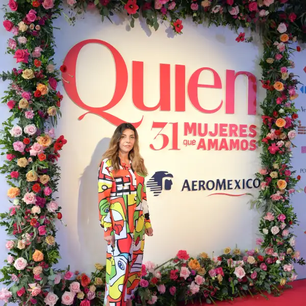 COCKTAIL31MUJERES091.JPG