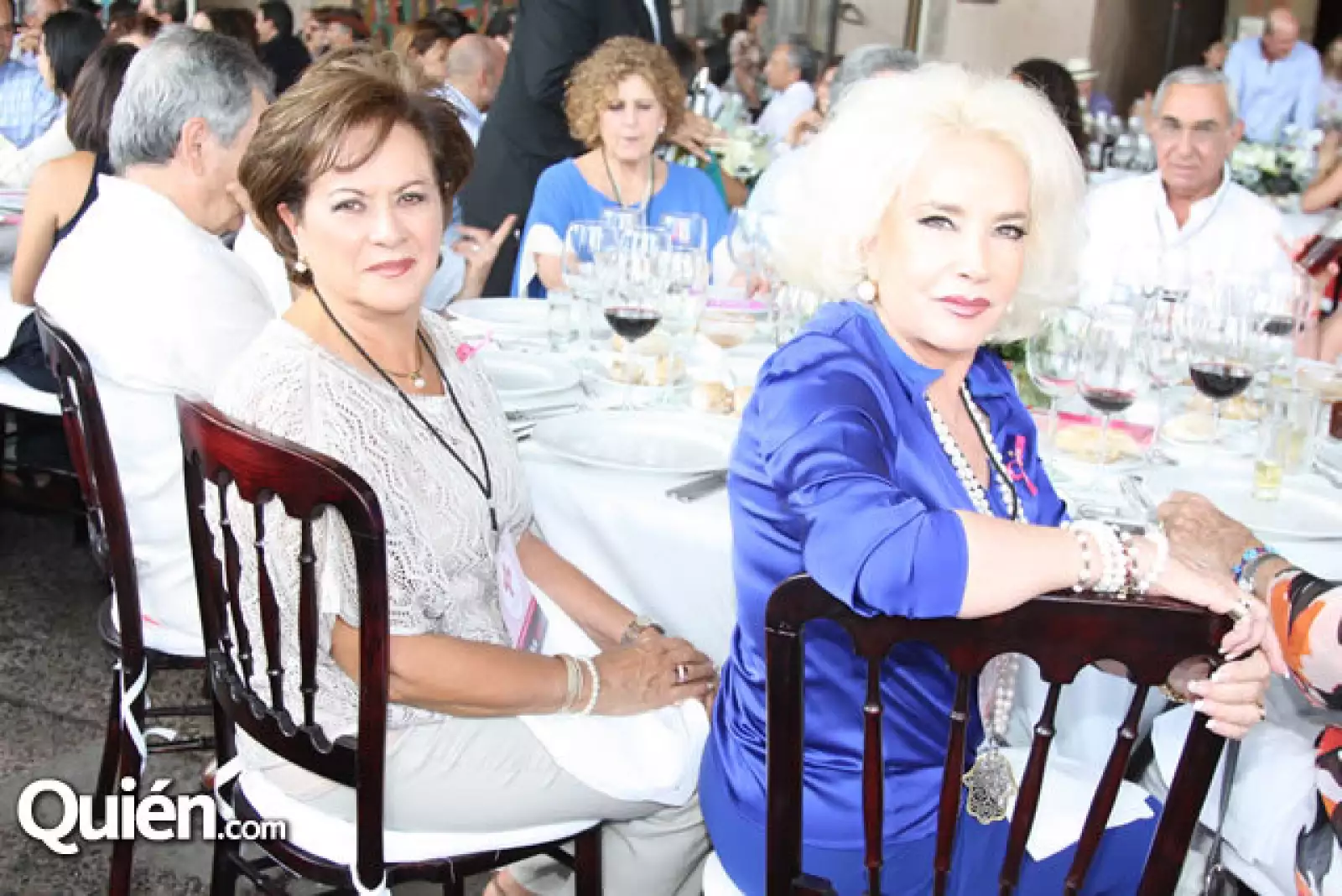 La Chata Vázquez Arroyo y Cristy Santana