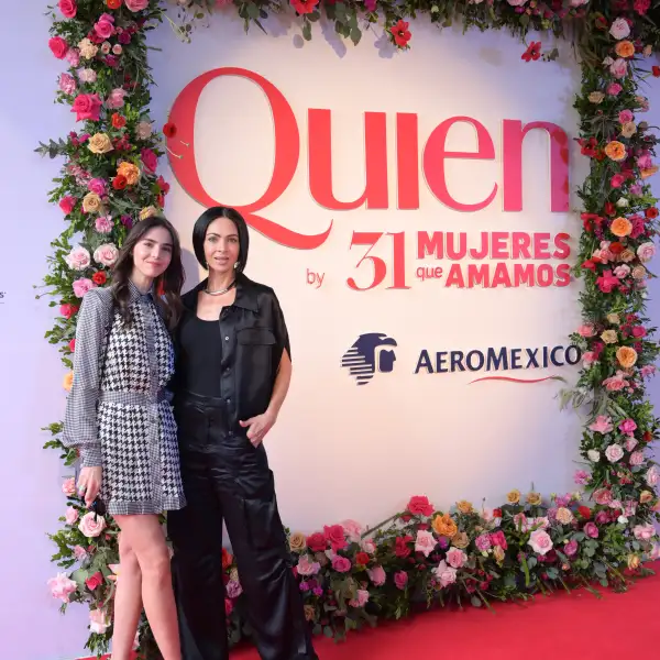COCKTAIL31MUJERES103.JPG