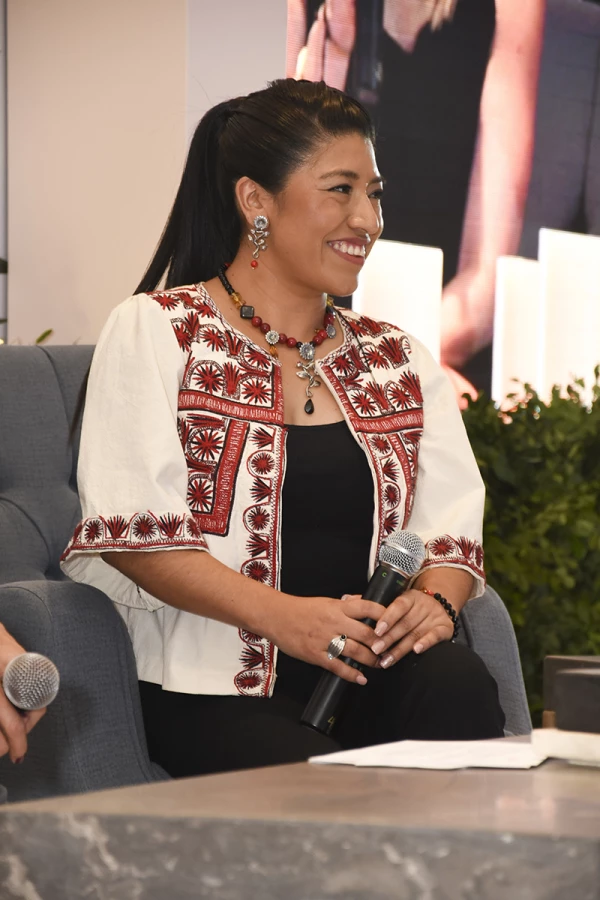 MARÍA REYNA 2