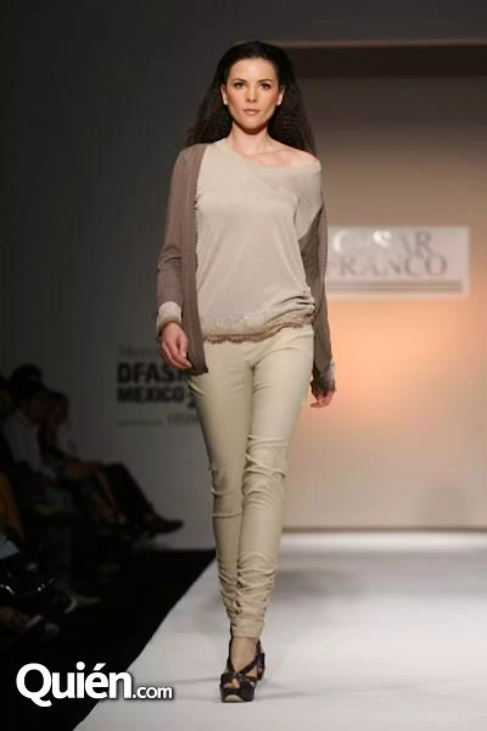 MBDF Pasarela C?r Franco