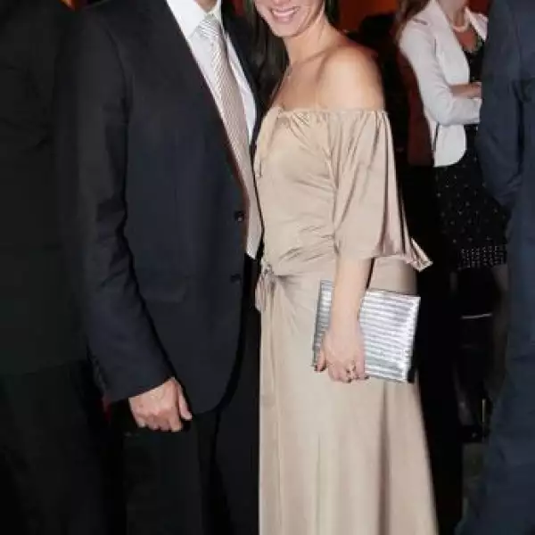 Eamonn Sean,Claudia Lizaldi