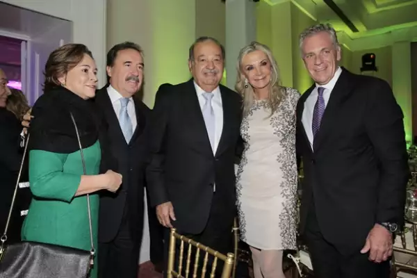 Con María Angélica Gamboa, Gina Diez Barroso y Abraham Franklin.