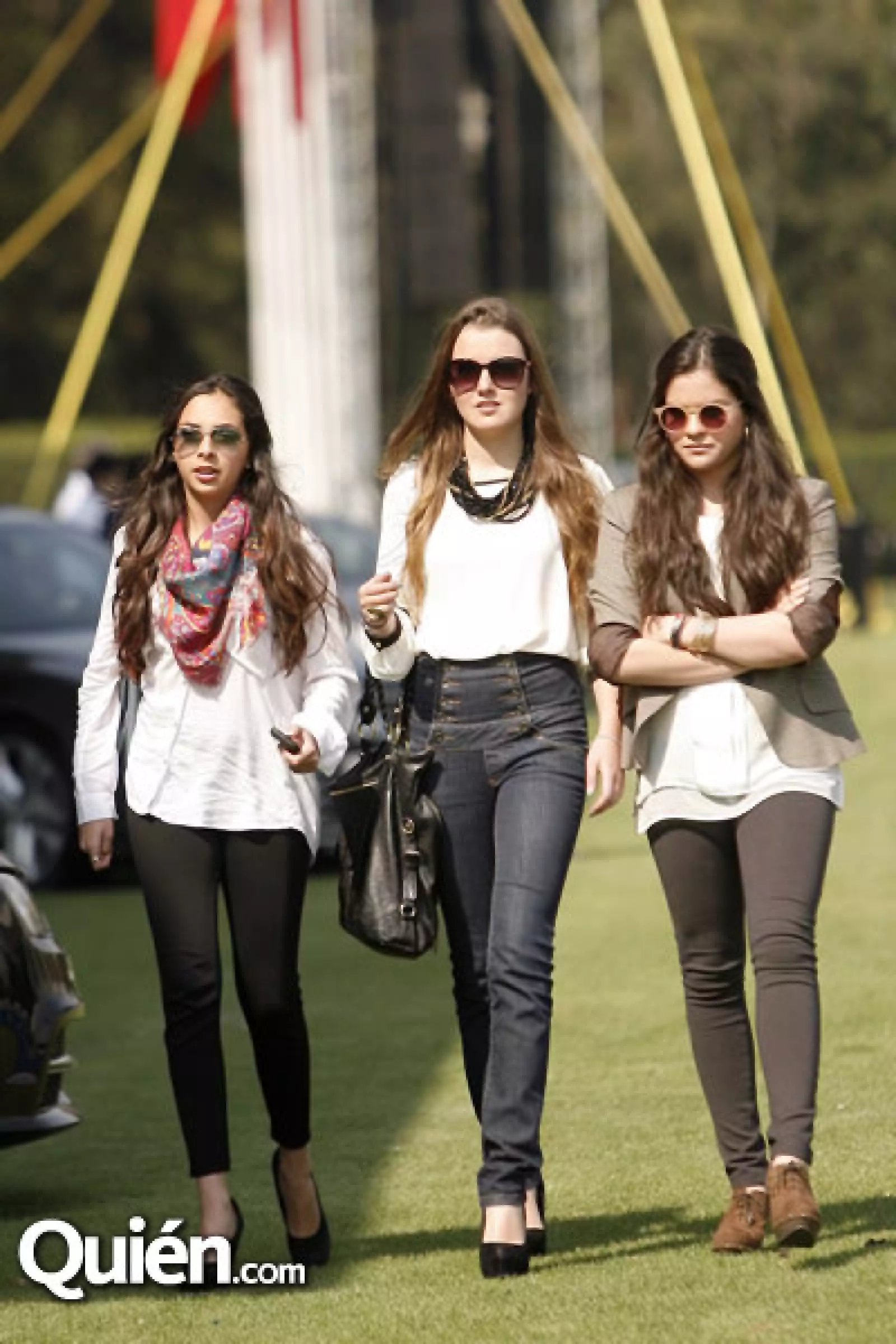Johanna Serna,Daniela Montgomery,Regina Medina