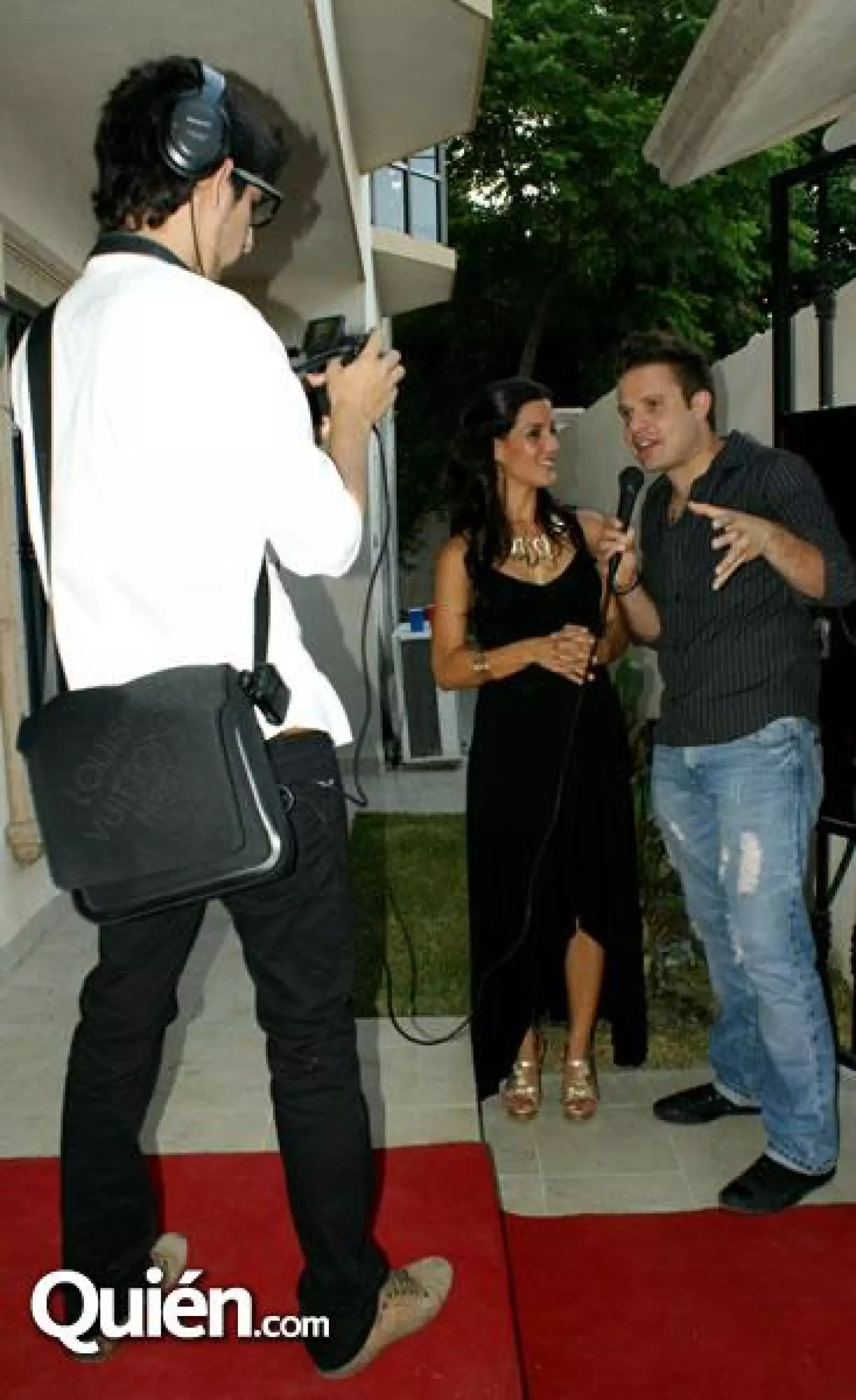 Poncho de Nigris Inaugura su Academia