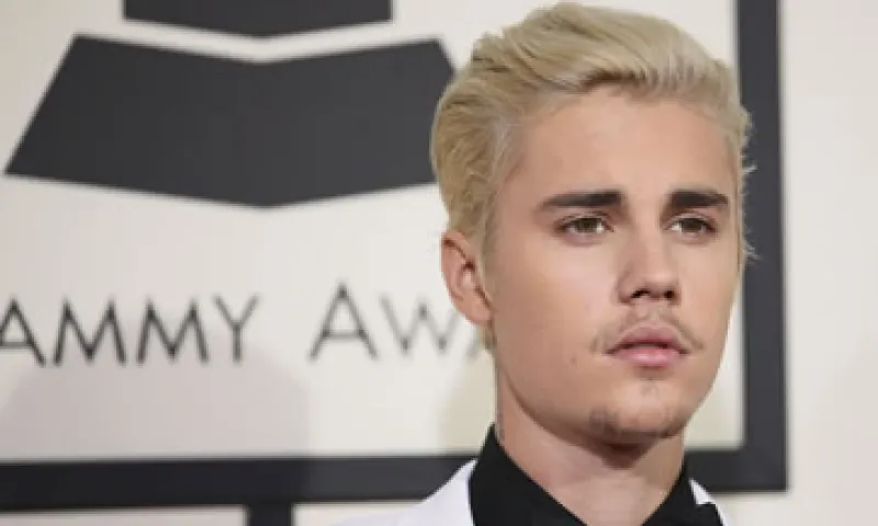 Bieber y uno de sus custodios fueron denunciados por incidentes registrados el 9 de noviembre de 2013 en una discoteca de Argentina. (Foto: Reuters)