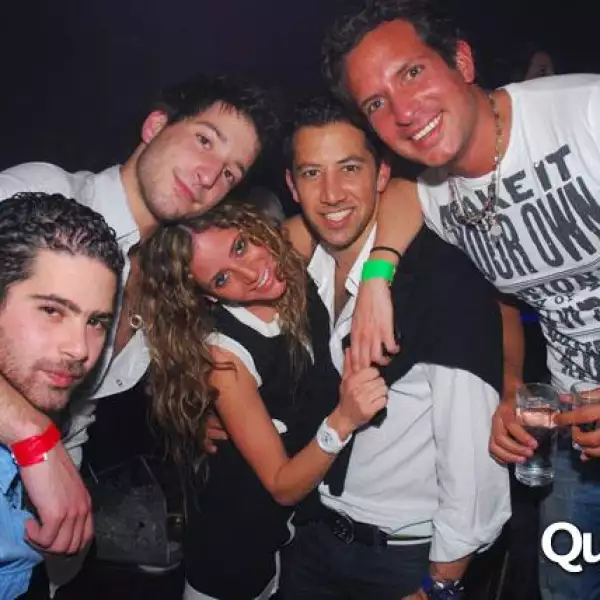 SAN VALENTIN EN ANTARA CITY