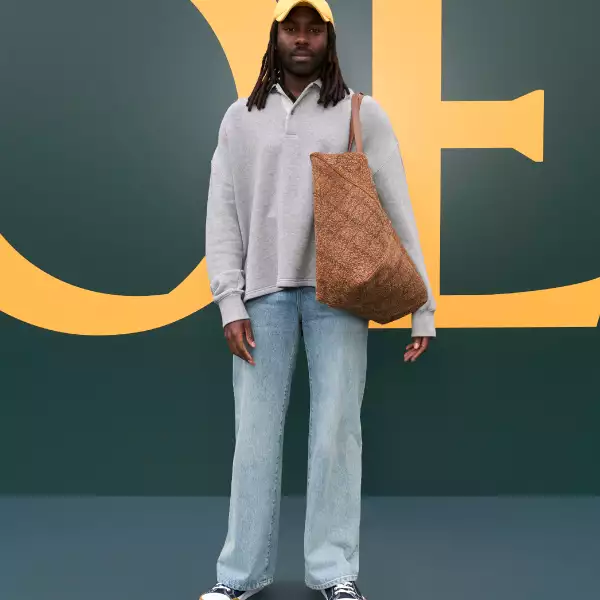 LOEWE_SS25_MENS_SHOW_DEV_HAYNES_L1089594_41.jpg