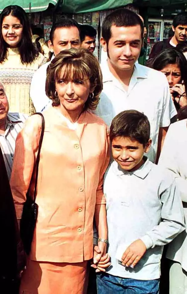 Rocío Beltrán con sus hijos José Ramón y Gonzalo Alfonso