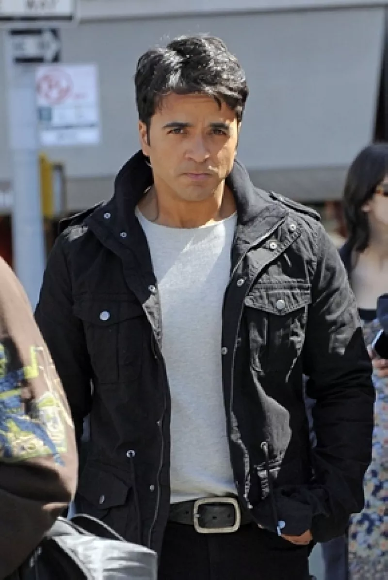 Con el lanzamiento de su nueva producción discográfica "Tierra firme", el cantante puertorriqueño dijo que inicia una nueva etapa en su vida.