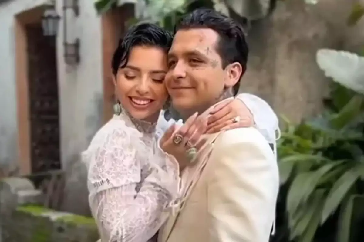 Ángela Aguilar y Christian Nodal 