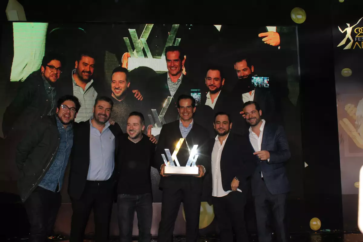 Mejor agencia.