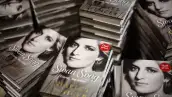 Charles Spencer, hermano de la princesa Diana, arremete contra la familia real