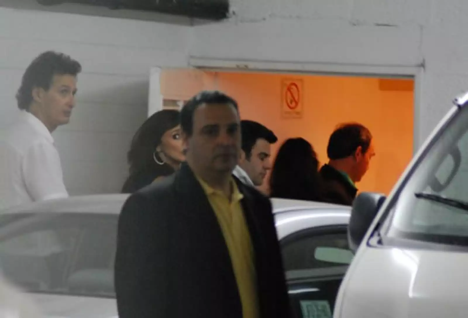 Eduardo Capetillo estuvo acompañado por su esposo, Bibi Gaytán, en todo momento.