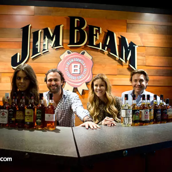 Yael Sandler, Daniel Cohen, Michelle Torres y Mateo Gorina