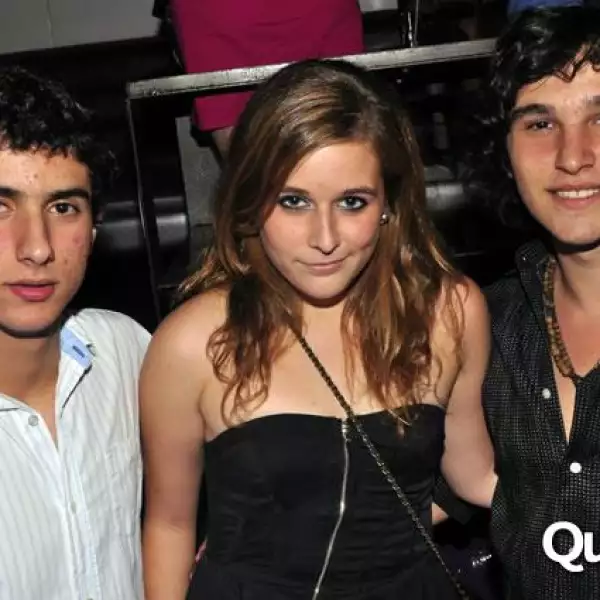 Ayuda a Damnificados