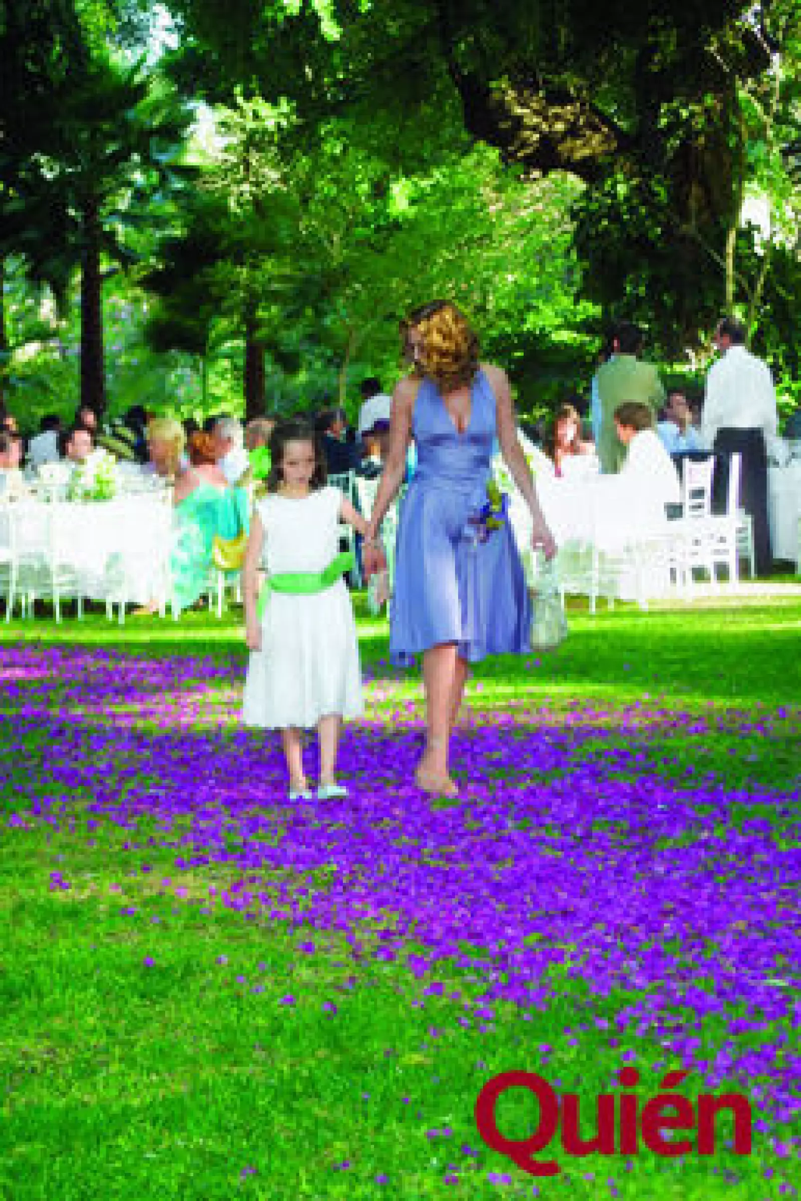 María Aviega, Ana Rosa Urrea de Aviega