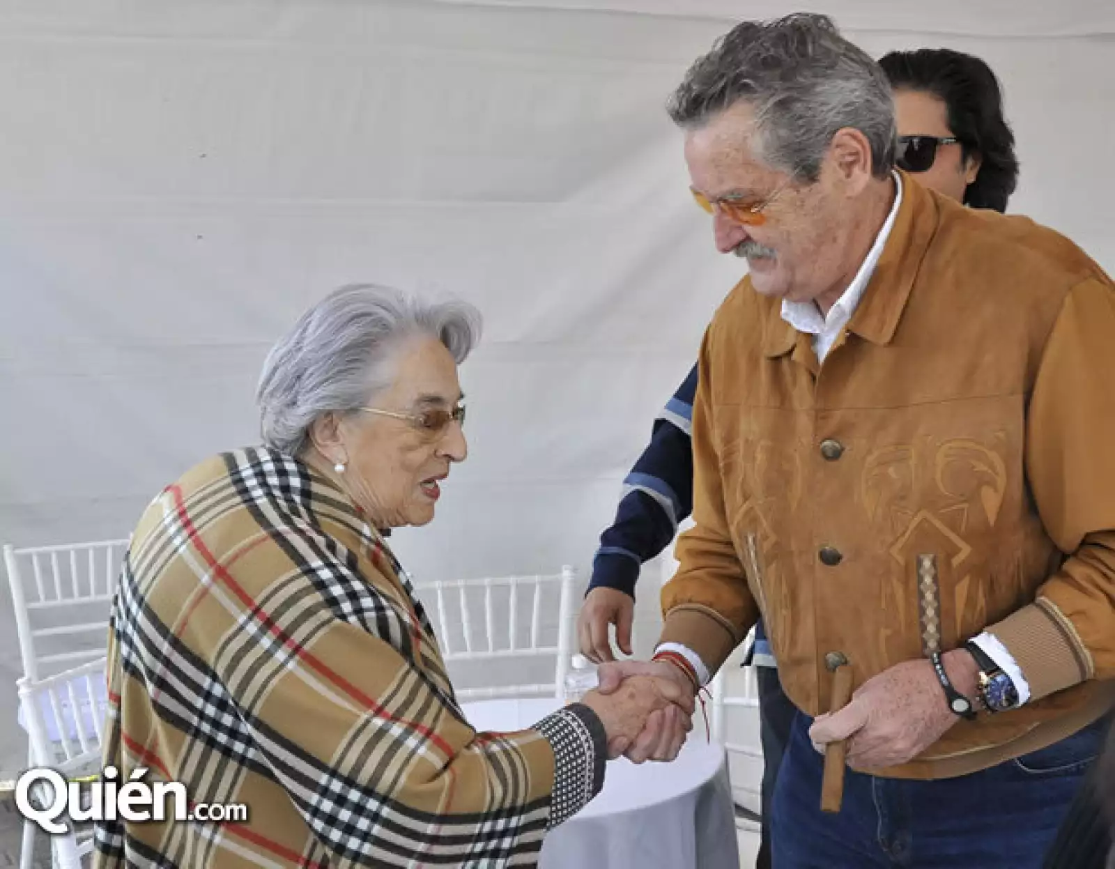 Doña Silvia Valle Flores y Alonso Fernández