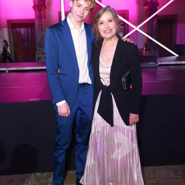 Jonathan Núñez y María Rojo 