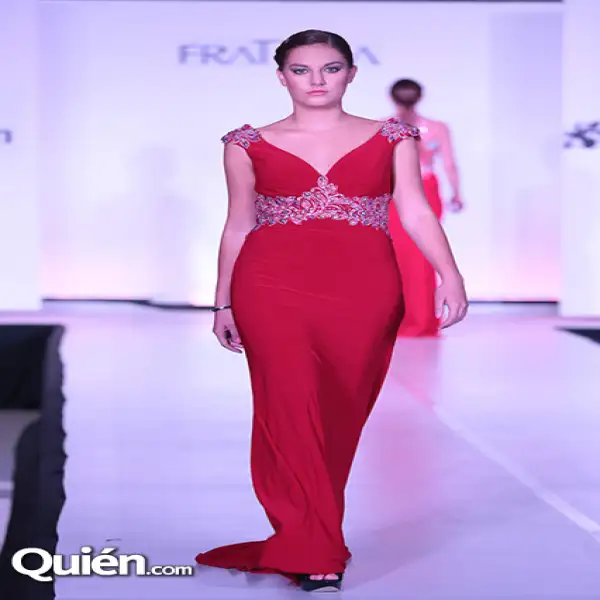 09042014. Tercera Edición del Fashion Night de la Universidad Anahuac del Norte. Cd de México