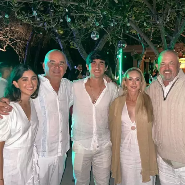 Familia Fierro.jpg