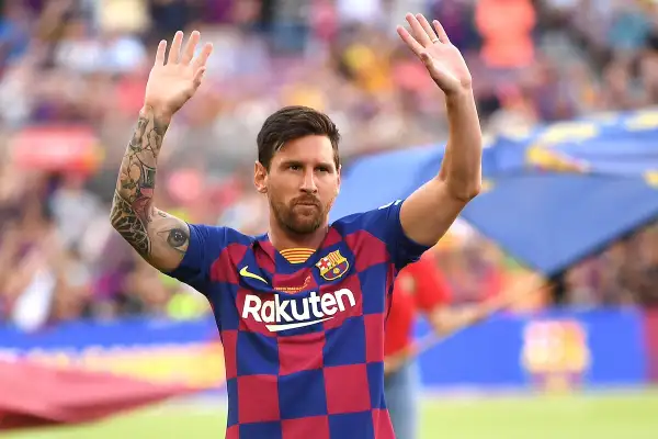 messi-tatuaje-brazo-corona