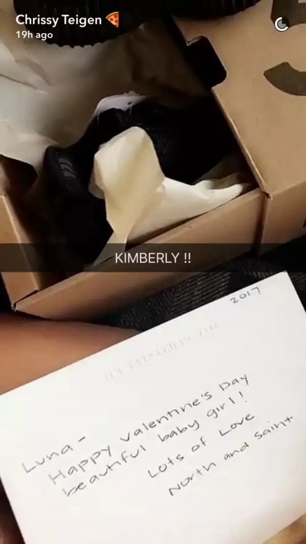 Chrissy Teigen,  John Legend, Luna