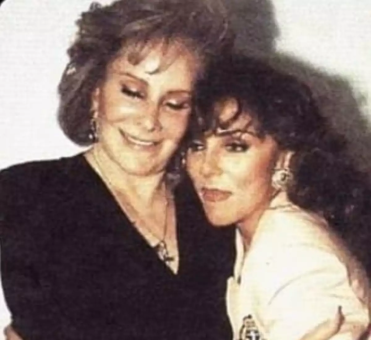 Socorro y Verónica Castro