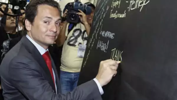 Emilio Lozoya aseguró que el cambio es imperativo para sumarse a los nuevos cambios en el mercado. (Foto: Cuartoscuro)