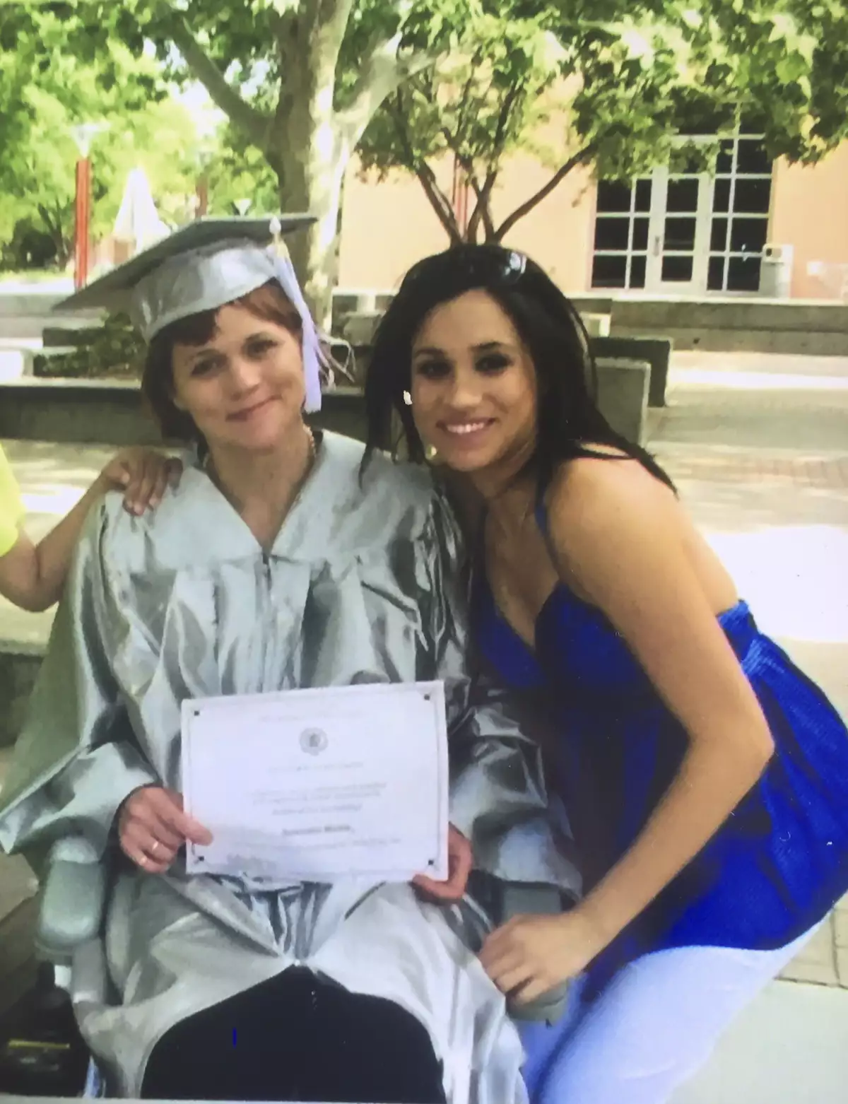 Samantha y Meghan Markle