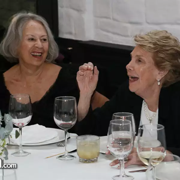 Estela Studah y Yolanda Servitje