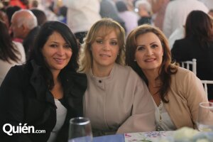 Laura Vargas,Maritza Rivera,Elisa Rivera