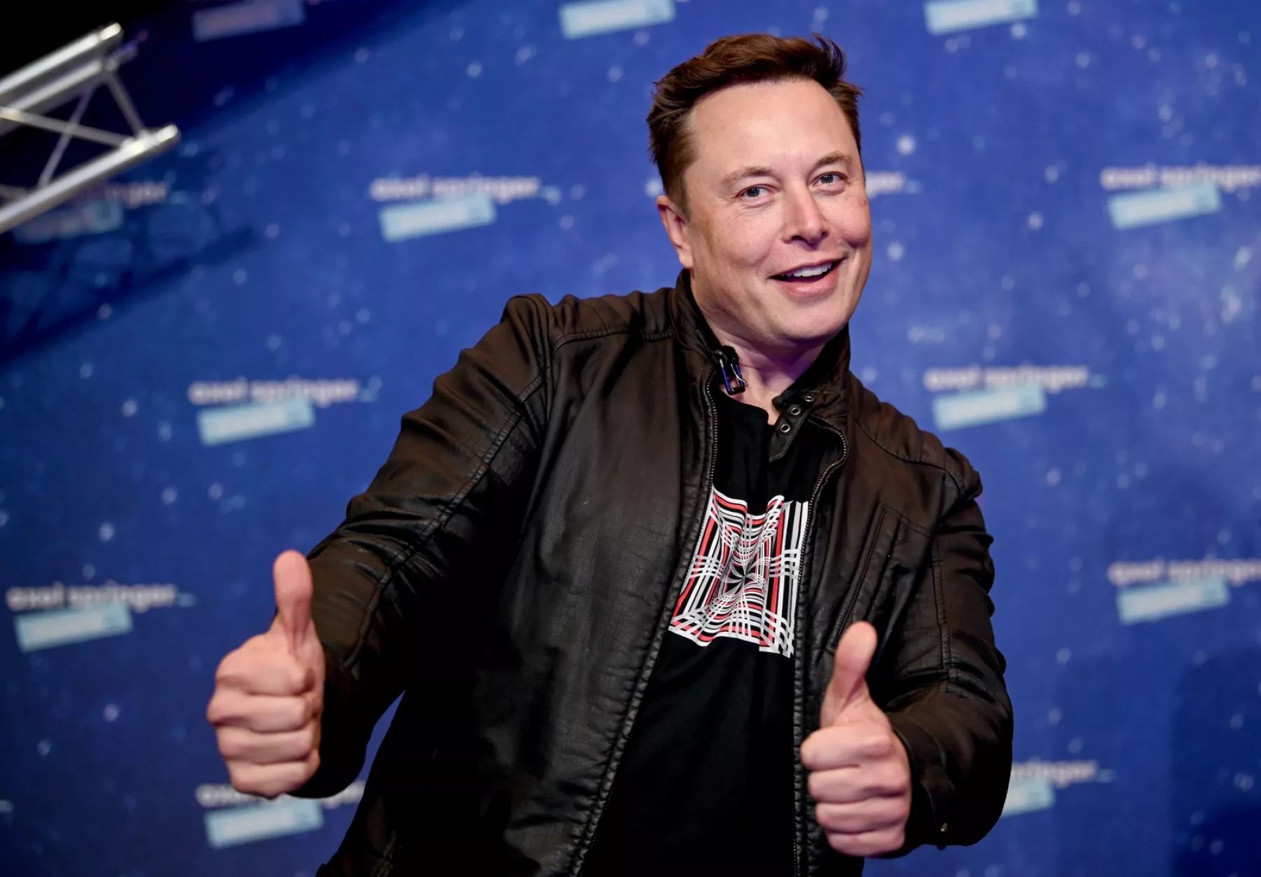 Las universidades son para divertirse: Elon Musk