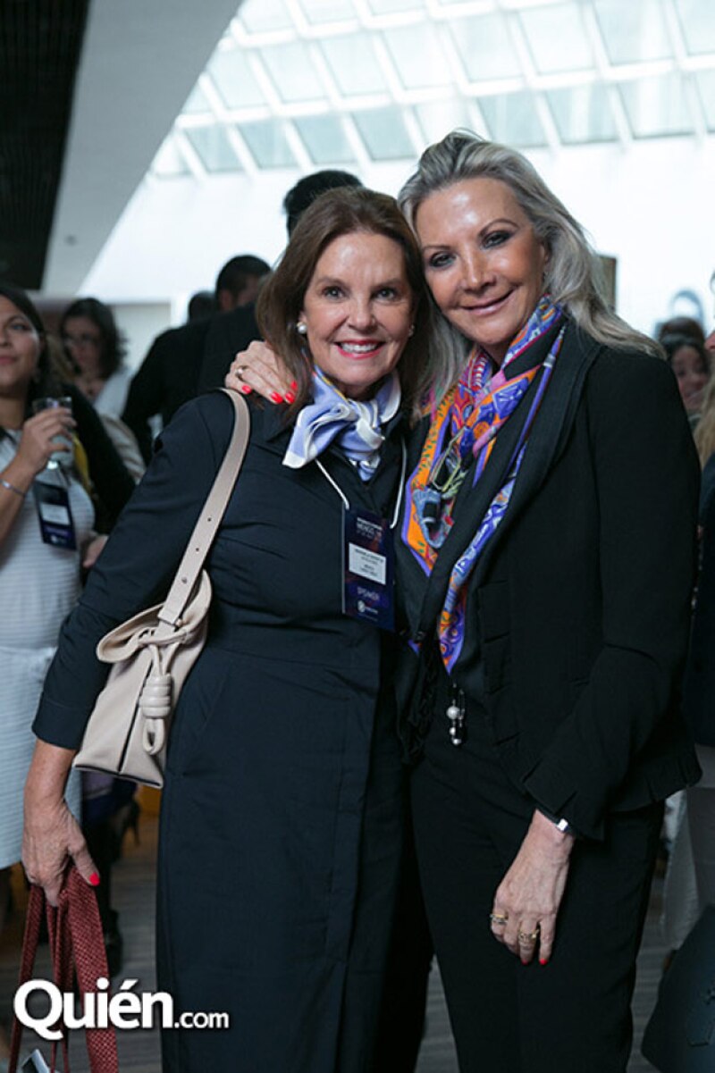 Marinela Servitje y Gina Diez Barroso