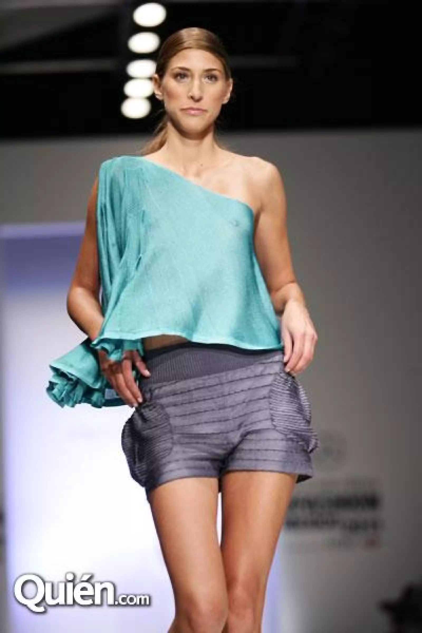 MBDF Pasarela Pepa Pombo