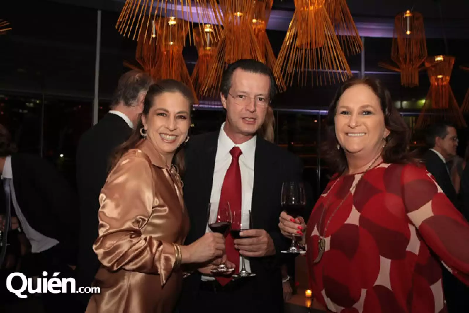 Alejandra Vega,Eduardo Bartos,Maricarmen Rodríguez